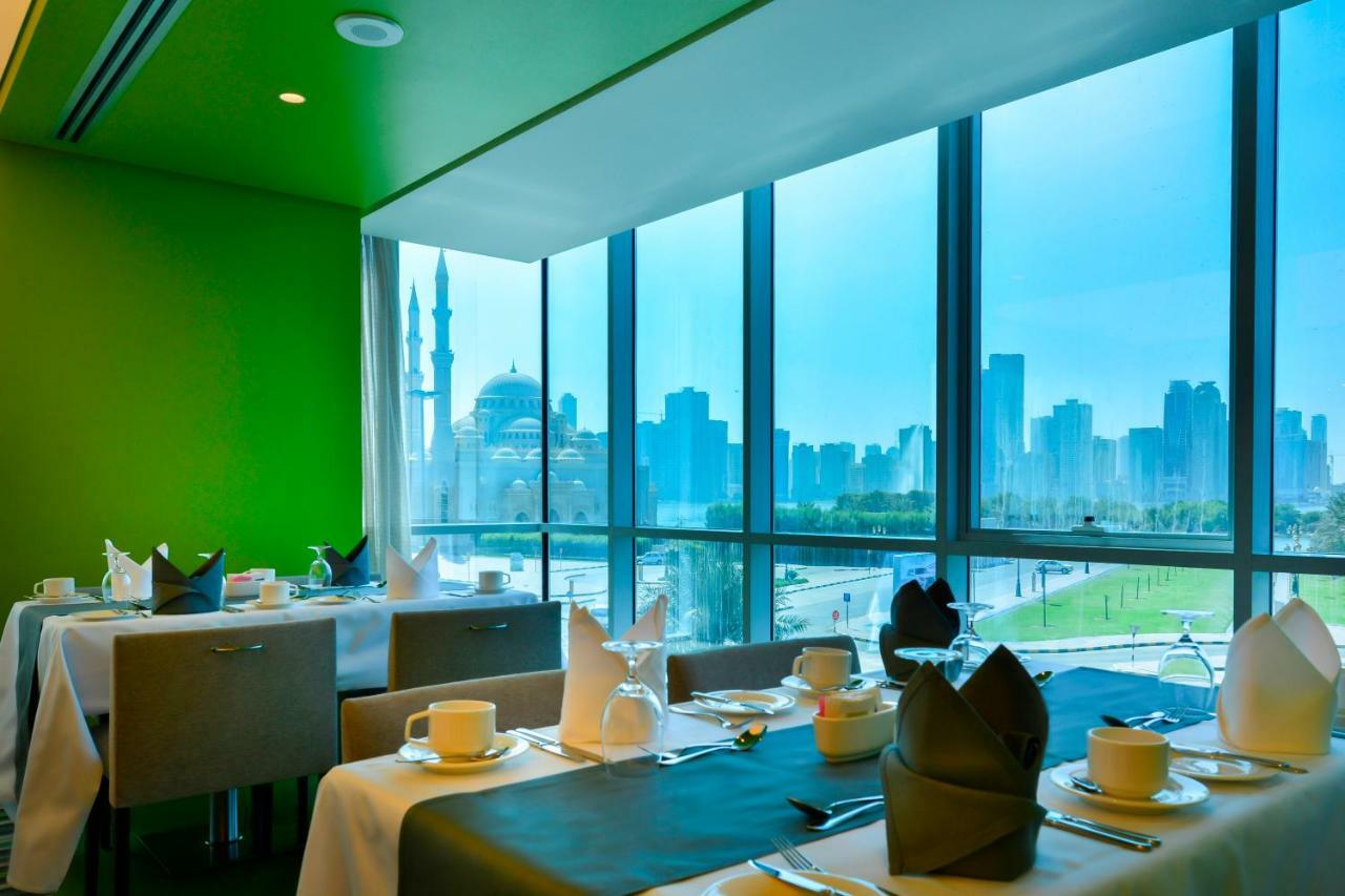 Hotel 72 Sharjah Waterfront Exteriér fotografie